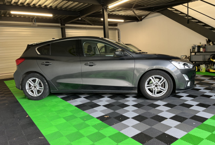 Ford Focus 1.5 EcoBlue Trend Business / DISTRIBUTION FAITE / CARPLAY