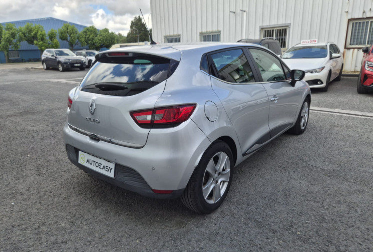 Renault Clio IV 5 Portes 1.2 TCE 16V ENERGY EDC6 118CV * CARNET COMPLET * DETECTEUR DE RECUL * 