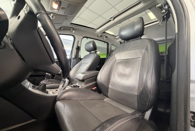 Ford S-MAX TITANIUM 140 CV