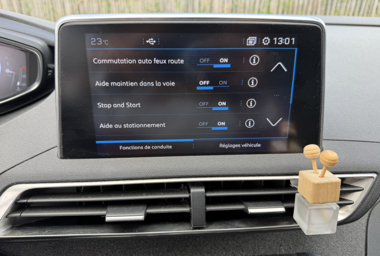 Peugeot 3008 1.5 BLUEHDI 130 ALLURE BUSINESS EAT8 / CAMERA / CARPLAY / HAYON ELECTRIQUE 