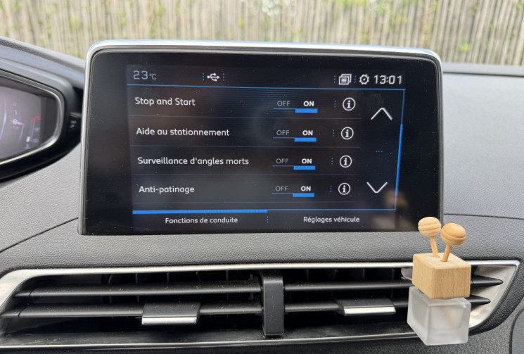 Peugeot 3008 1.5 BLUEHDI 130 ALLURE BUSINESS EAT8 / CAMERA / CARPLAY / HAYON ELECTRIQUE 