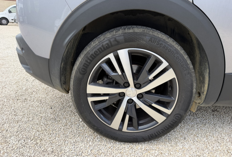 Peugeot 3008 1.5 BLUEHDI 130 ALLURE BUSINESS EAT8 / CAMERA / CARPLAY / HAYON ELECTRIQUE 