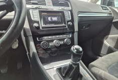 Volkswagen Golf VII 1.6 TDI * 105 CV * DISTRIBUTION FAITE * BT * SIEGES CHAUFFANTS * ALCANTARA 