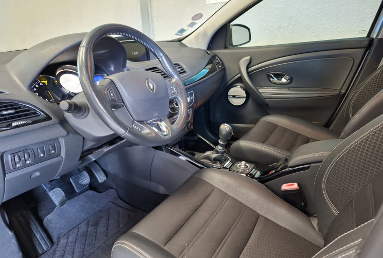 Renault Megane III EDITION BOSE 1.2 130 16V TCE / ENTRETIEN A JOUR / GARANTIE 6 MOIS