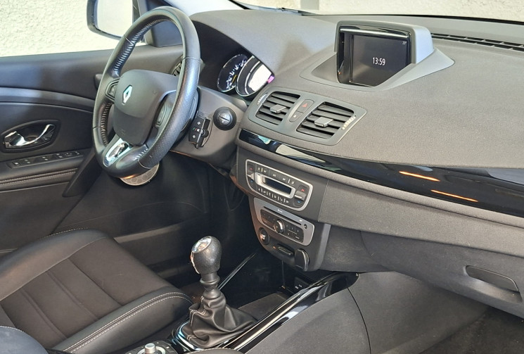 Renault Megane III EDITION BOSE 1.2 130 16V TCE / ENTRETIEN A JOUR / GARANTIE 6 MOIS