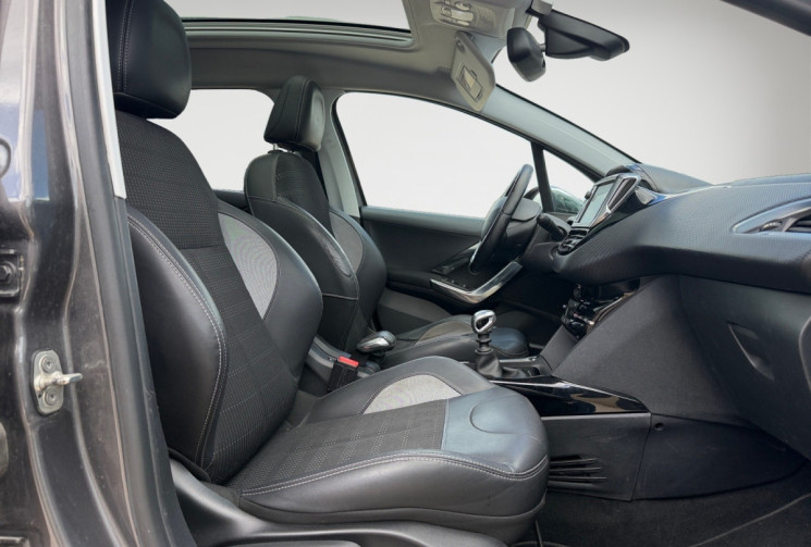 Peugeot 2008 1.6 BLUEHDI 120 Cv ALLURE BVM6 / DISTRIBUTION OK / ENTRETIEN A JOUR
