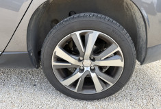 Peugeot 2008 1.6 BLUEHDI 120 Cv ALLURE BVM6 / DISTRIBUTION OK / ENTRETIEN A JOUR