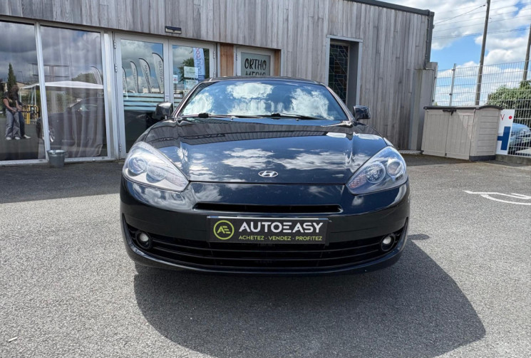 Hyundai COUPE II 2.0 I 143 FX LUXE / HISTORIQUE D ENTRETIEN COMPLET / TRES BON ETAT / GARANTIE 12 M