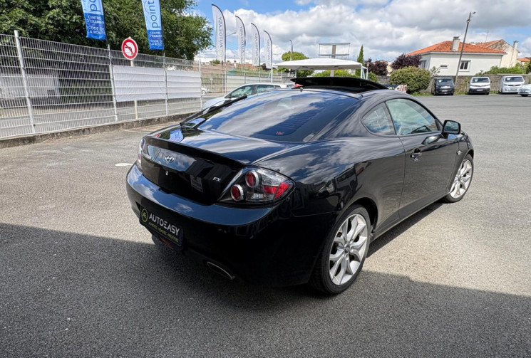 Hyundai COUPE II 2.0 I 143 FX LUXE / HISTORIQUE D ENTRETIEN COMPLET / TRES BON ETAT / GARANTIE 12 M