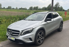 Mercedes GLA 1.6 i 122CV 7G-DCT PACK AMG TOIT OUVRANT / CAMERA