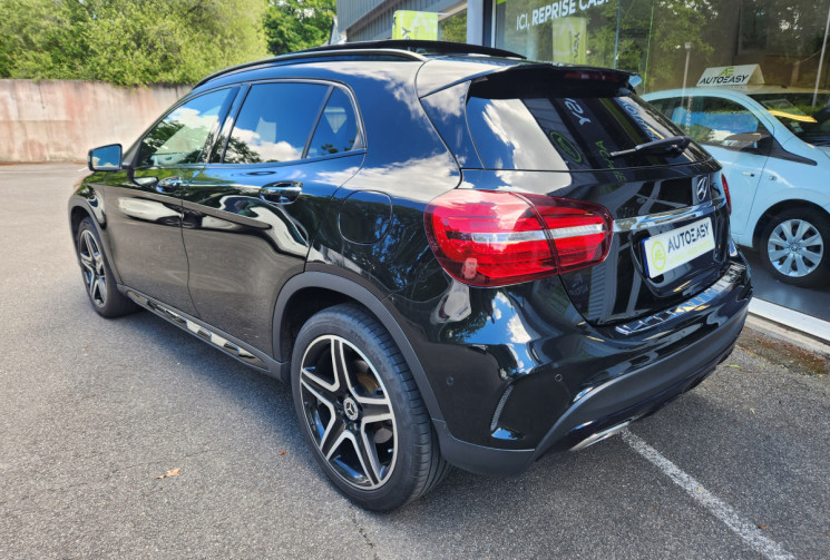 Mercedes GLA 220 d Fascination 7G-DCT Toit ouvrant / cuir