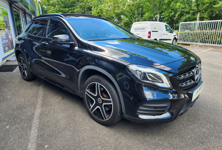 Mercedes GLA 220 d Fascination 7G-DCT Toit ouvrant / cuir