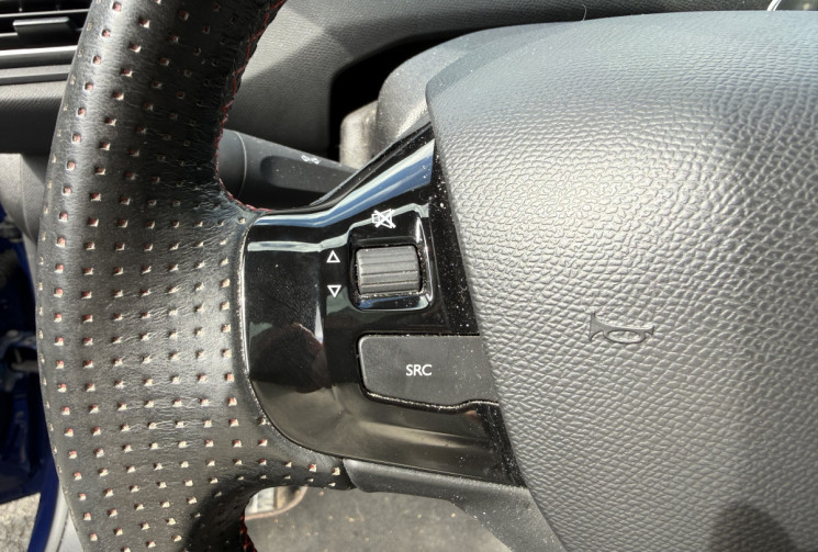 Peugeot 308  2.0 BLUEHDI 150 S&S GT LINE