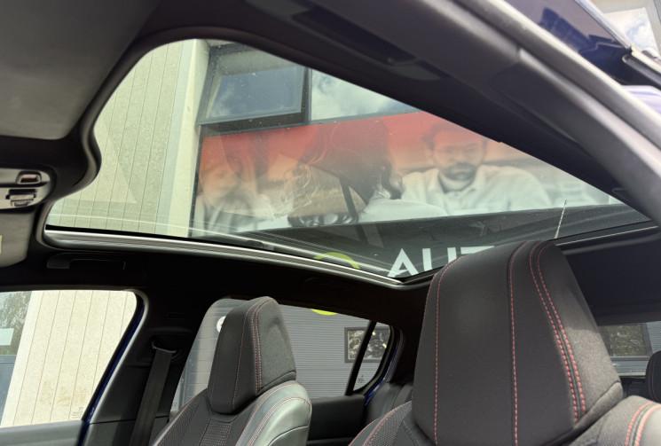 Peugeot 308  2.0 BLUEHDI 150 S&S GT LINE