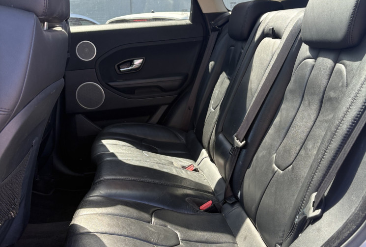 Land-Rover Range Rover Evoque SD4 Dynamic 2.2 190cv 4x4 / Toit Pano / Cuir / AWD