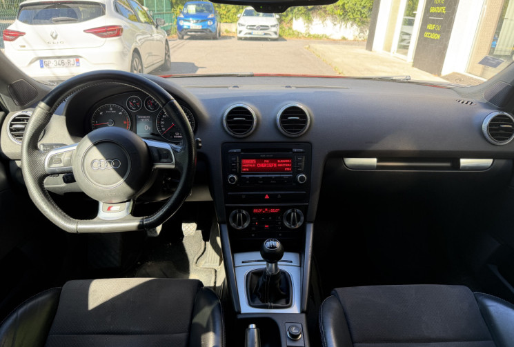 Audi A3 SPORTBACK 2.0 TDI 140 S LINE * ENTRETIEN A JOUR * CT ET DISTRI OK * GARANTIE 6 MOIS
