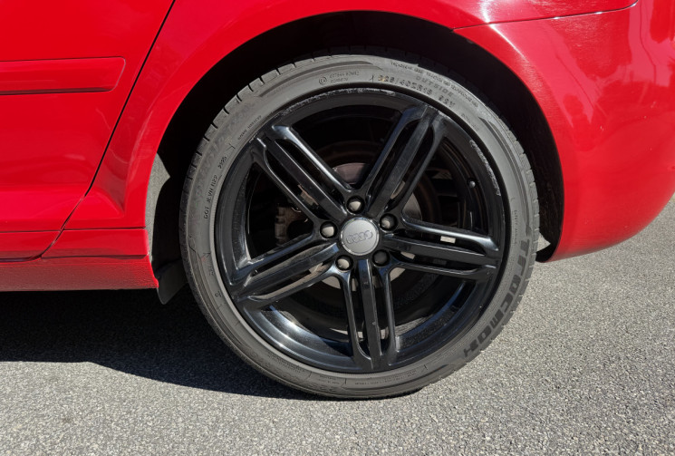 Audi A3 SPORTBACK 2.0 TDI 140 S LINE * ENTRETIEN A JOUR * CT ET DISTRI OK * GARANTIE 6 MOIS