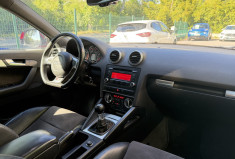 Audi A3 SPORTBACK 2.0 TDI 140 S LINE * ENTRETIEN A JOUR * CT ET DISTRI OK * GARANTIE 6 MOIS