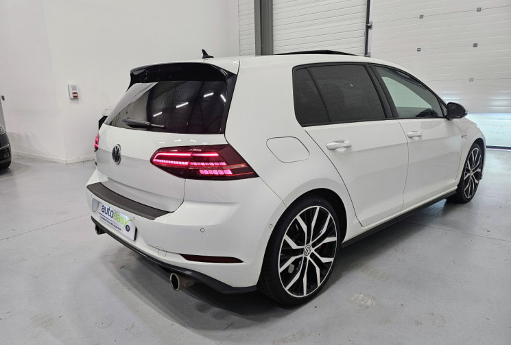 Volkswagen Golf GTI 2.0 TFSi DSG7 245 cv / T.O 