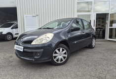 Renault Clio iii 1L5 DCI * 68cv * 5P * CLIM * 2EME MAIN * FAIBLE CONSOMATION  