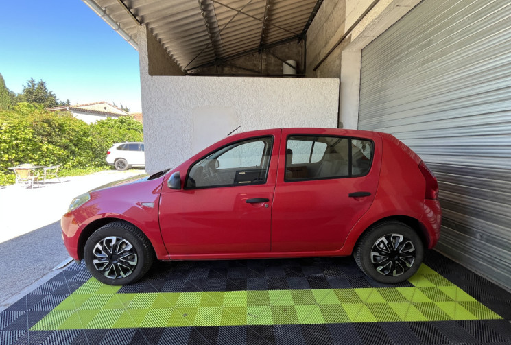Dacia Sandero I (B90) 1.4 MPI 75ch