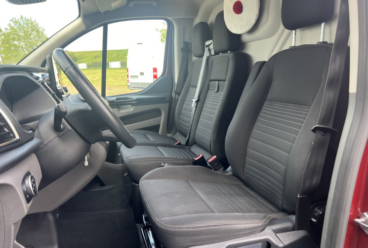 Ford TRANSIT CUSTOM FG L1H1 2.0 EcoBlue 130ch BVA / GPS / Climatisation / Garantie 6 mois