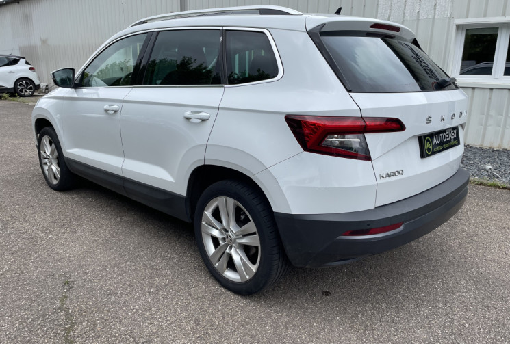 Skoda Karoq 1.6 TDI 116ch SCR Style DSG7/Toit Pano/Apple Carplay Android Auto/ Siège électrique  