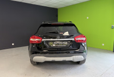 Mercedes GLA 1.6 i 180 122 cv Intuition