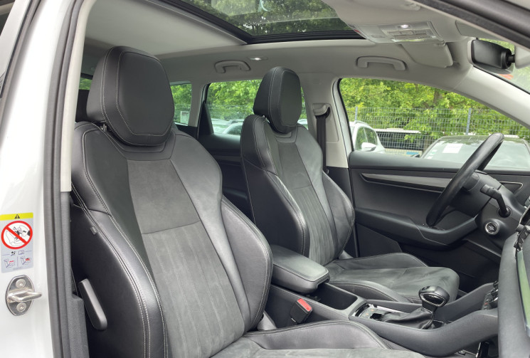 Skoda Karoq 1.6 TDI 116ch SCR Style DSG7/Toit Pano/Apple Carplay Android Auto/ Siège électrique  