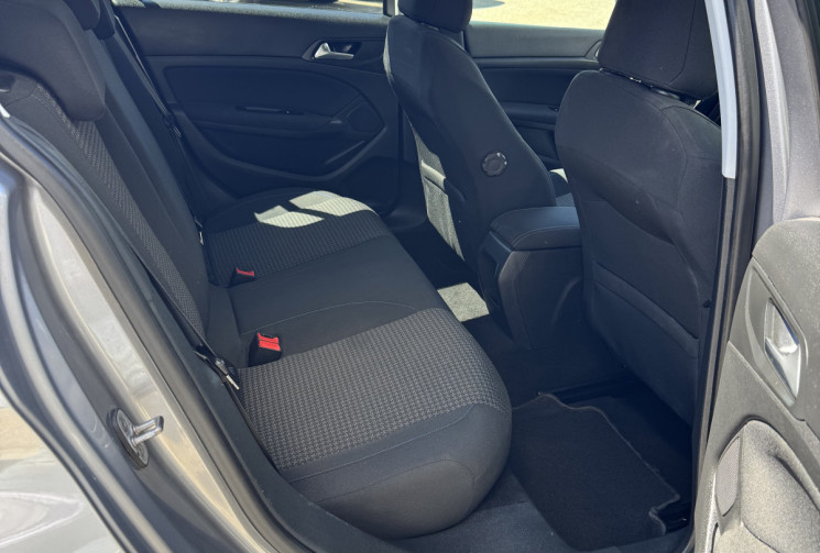 Peugeot 308 1.6 Blue HDi 100 Style