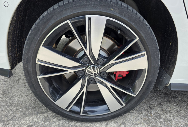 Volkswagen Golf  8   245 GTE 1.4 HYBRID OPF DSG 6