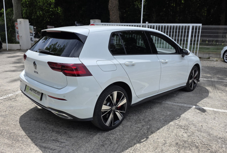 Volkswagen Golf  8   245 GTE 1.4 HYBRID OPF DSG 6