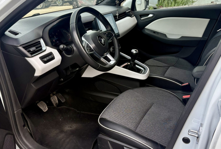 Renault CLIO V 5 INTENS 1.5 DCI 100cv / Super état / 2022 / Caméra / 128000km / Révisée 