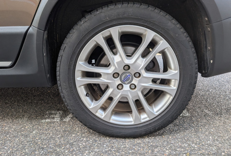 Volvo XC70 D5 AWD 215 ch Xenium Geartronic