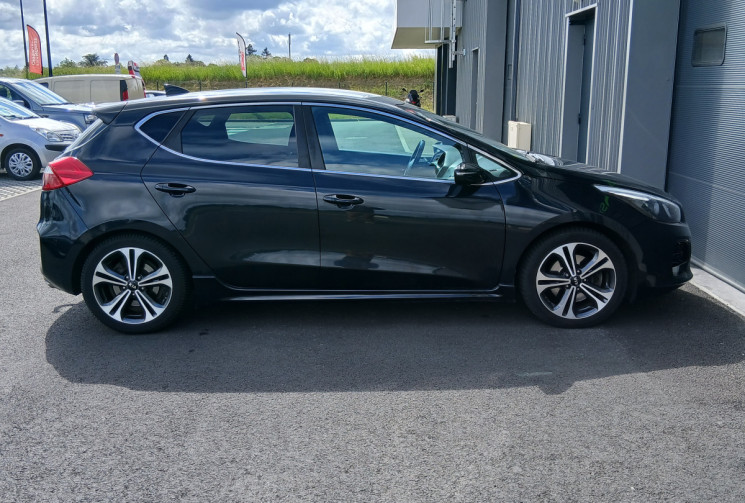 Kia Ceed 1.6 CRDi DCT7 ISG 136 cv GT-LINE