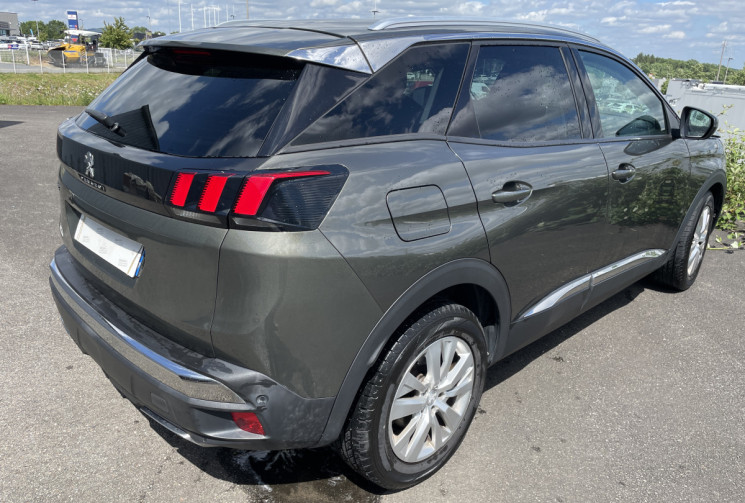 Peugeot 3008 II 1.5 BlueHDi eat8 130 CV BVA ALLURE