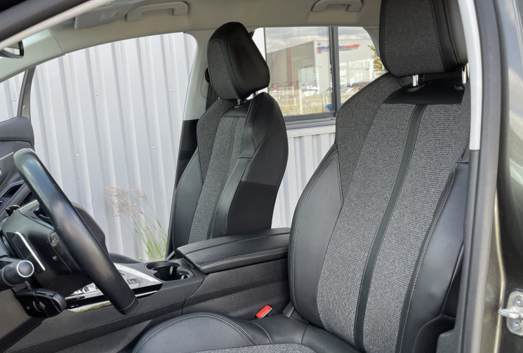 Peugeot 3008 II 1.5 BlueHDi eat8 130 CV BVA ALLURE