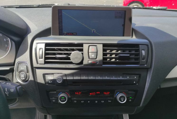 BMW Série 1 F20 116i 136 CH LOUNGE NAVPRO