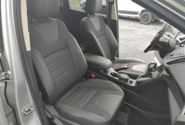 Ford Kuga II 2.0 TDCI 140 CH TITANIUM 4X4 POWERSHIFT 