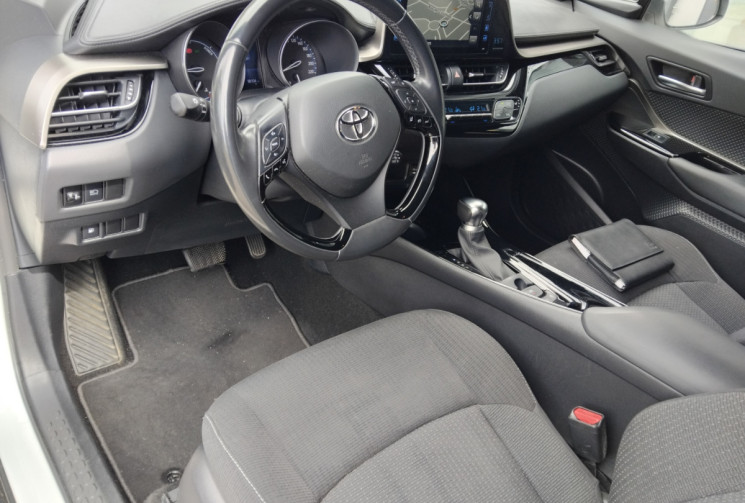 Toyota C-HR  1.8 EDITION 122 HSD Hybrid 2WD CVT - Sièges chauffants - aides à la conduite + - 