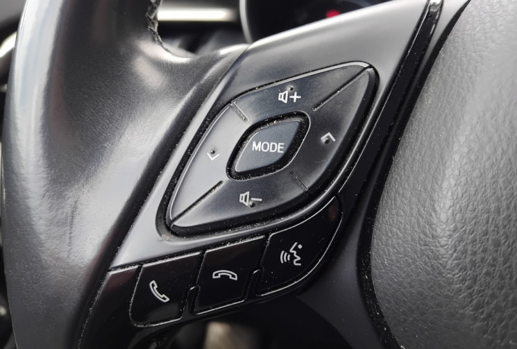 Toyota C-HR  1.8 EDITION 122 HSD Hybrid 2WD CVT - Sièges chauffants - aides à la conduite + - 