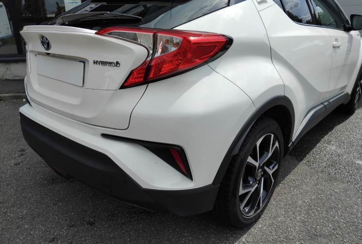Toyota C-HR  1.8 EDITION 122 HSD Hybrid 2WD CVT - Sièges chauffants - aides à la conduite + - 
