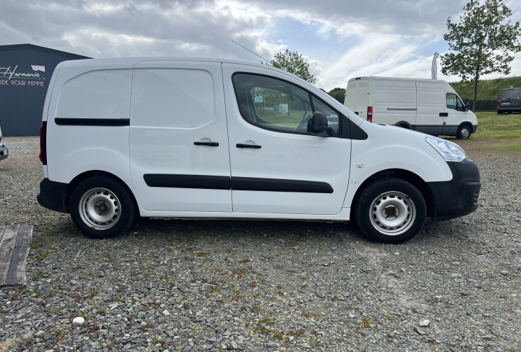Citroën Berlingo II 1.6 BlueHDi 75ch CLUB / Climatisation / Frigorifique / Garantie 6 mois