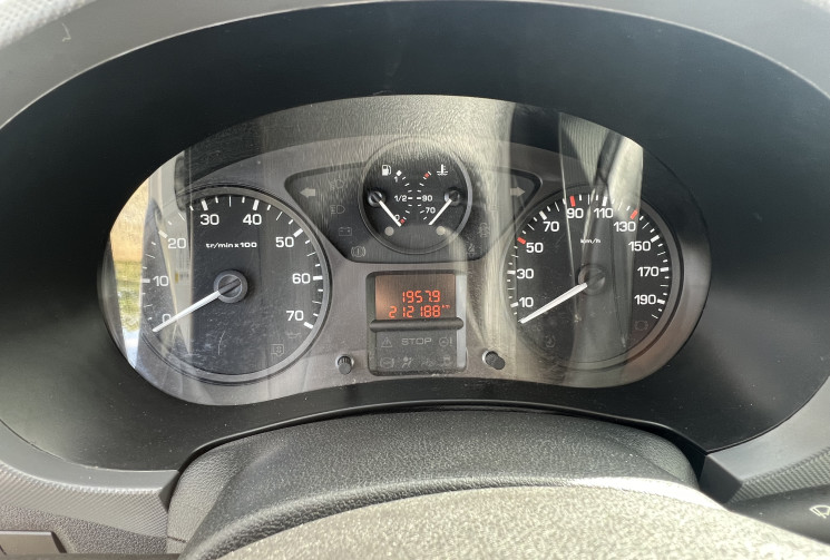 Citroën Berlingo II 1.6 BlueHDi 75ch CLUB / Climatisation / Frigorifique / Garantie 6 mois