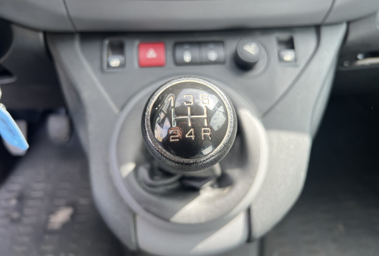 Citroën Berlingo II 1.6 BlueHDi 75ch CLUB / Climatisation / Frigorifique / Garantie 6 mois
