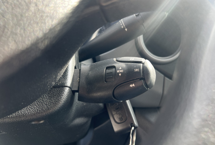 Citroën Berlingo II 1.6 BlueHDi 75ch CLUB / Climatisation / Frigorifique / Garantie 6 mois