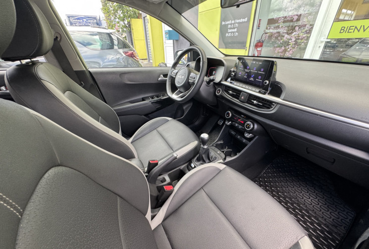 Kia Picanto Phase 2 GT LINE 1.2 DPI 16V ISG 84 cv / 1ère main / Etat neuf / Chaine de distribution