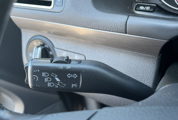 Volkswagen Touran 1.6 tdi 105