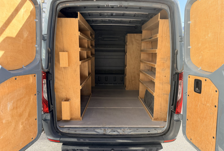 Mercedes Sprinter L1H1 214 cdi 143 CH 1ERE MAIN
