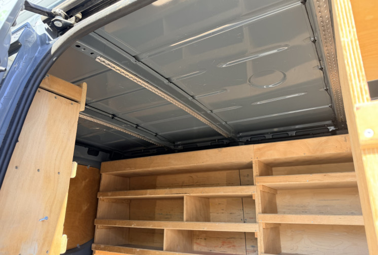 Mercedes Sprinter L1H1 214 cdi 143 CH 1ERE MAIN
